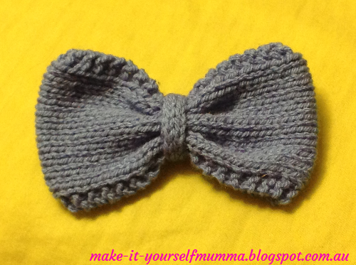Knitted Bow