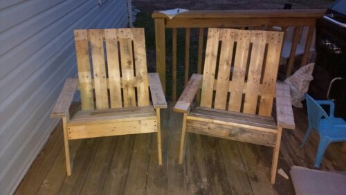 Pallet Adirondack Chairs