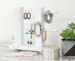 Table Tob Jewelry Holder