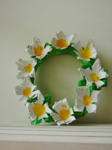 Egg Carton Daisy Wreath