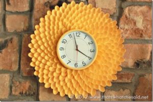 Plastic Spoon Clock