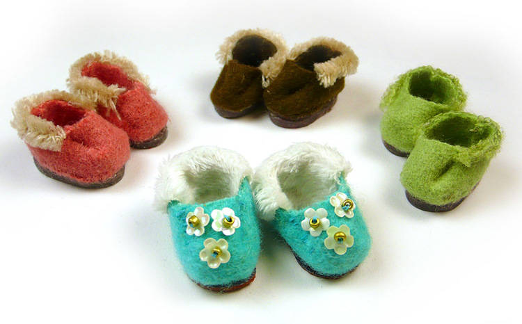 Tiny doll slippers