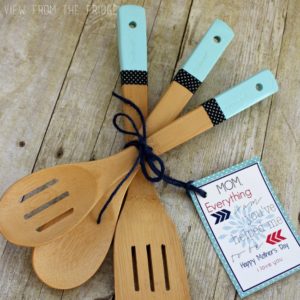 Color Dipped Wooden Utensils