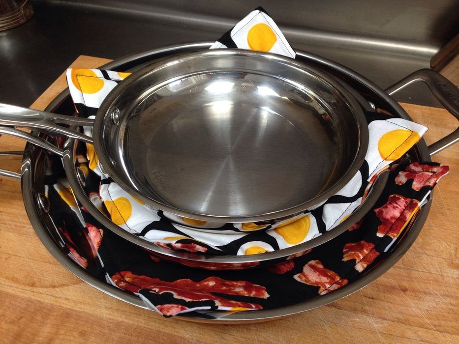 Easy and Stylish Fabric Pan Protectors