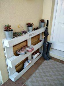 Pallet Shoe Rack