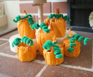 Mini Cardboard Tube Pumpkins