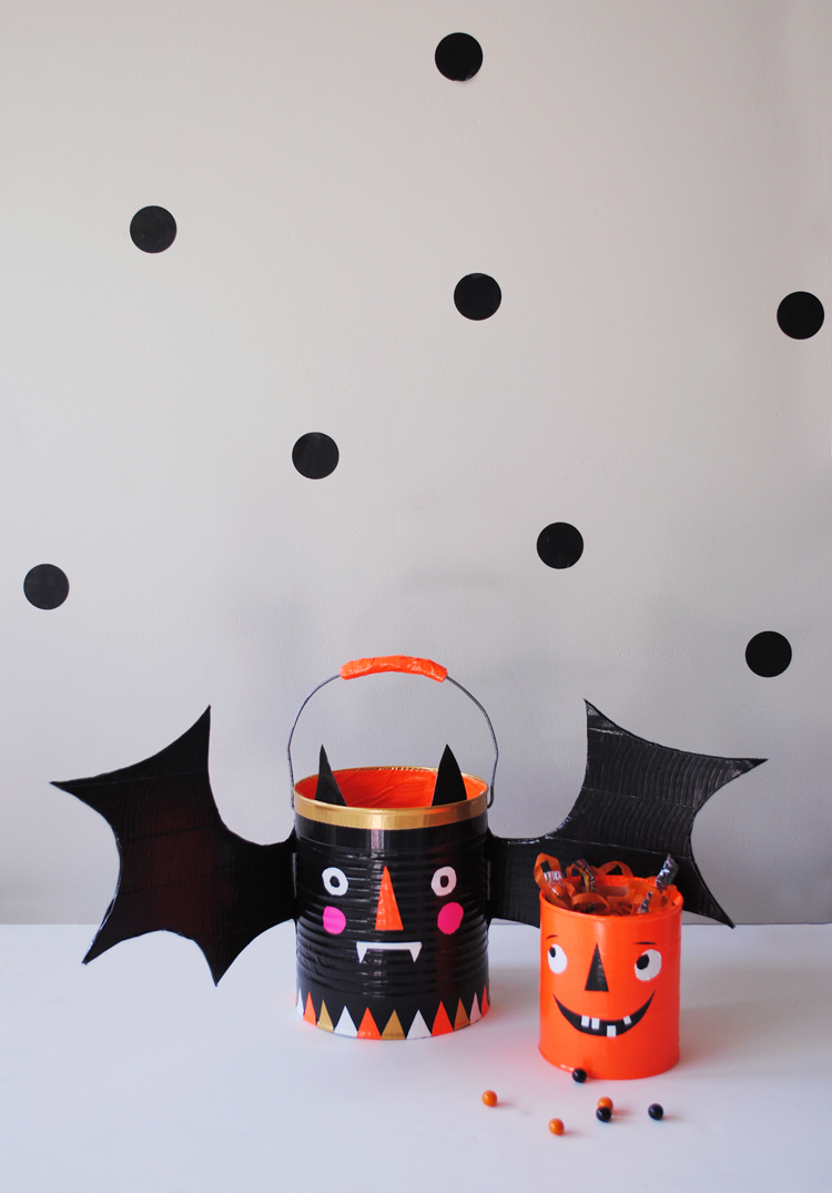 Trick-or-Treat Candy Buckets