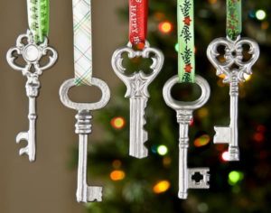 Simple Metallic Key Ornaments